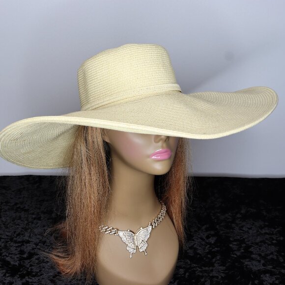 Accessories - Women's Wide Brim Sun Hat - Beige